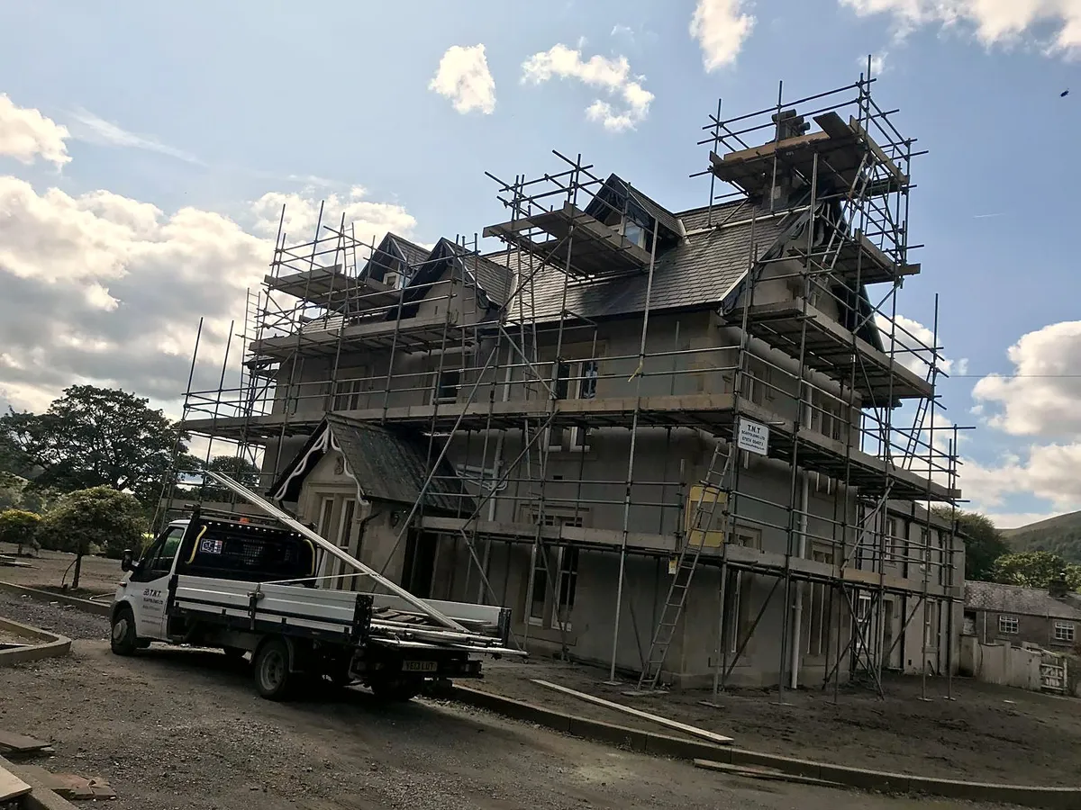 How much does scaffolding cost?